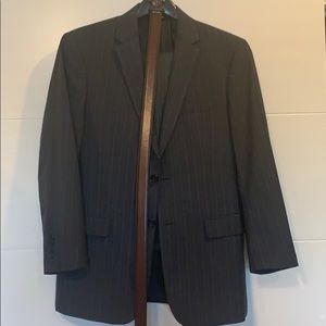 Navy blue Jos A Bank 2 piece suit
